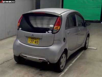 Mitsubishi I  с аукциона в Японии