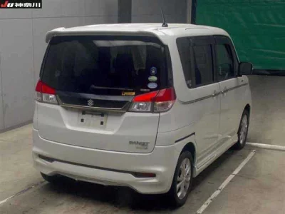 Suzuki Solio