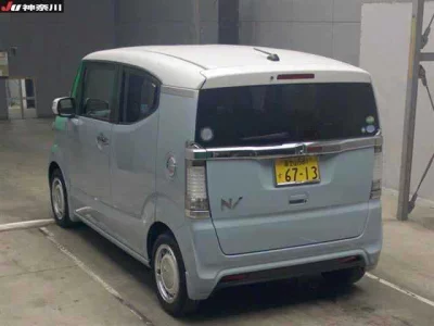 Honda N-Box Slash