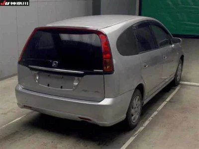 Honda STREAM  с аукциона в Японии