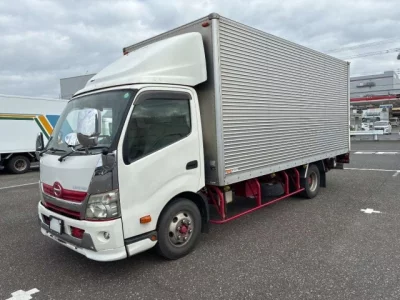 Hino DUTRO  с аукциона в Японии