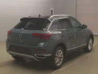 Volkswagen T-ROC лот № 81028 оценка 4.5  с аукциона в Японии 1