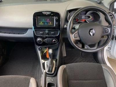 Renault LUTECIA  с аукциона в Японии