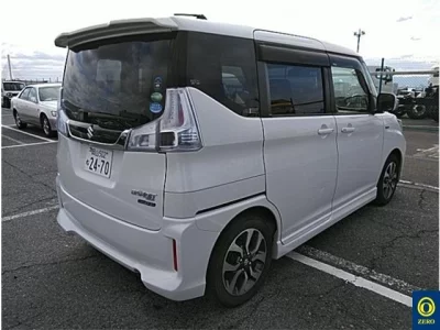 Suzuki Solio