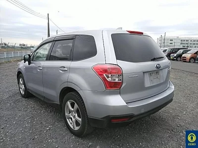Subaru FORESTER  с аукциона в Японии