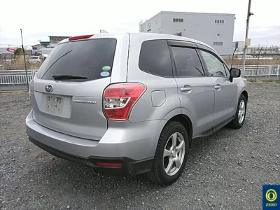 Subaru FORESTER  с аукциона в Японии