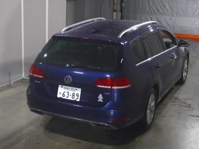 Volkswagen GOLF VARIANT  с аукциона в Японии