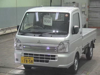 Mitsubishi Minicab Truck
