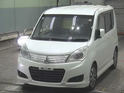 Mitsubishi Delica D:2