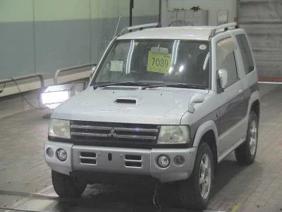 Mitsubishi PAJERO MINI