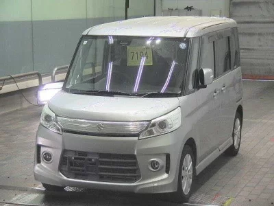 Suzuki Spacia