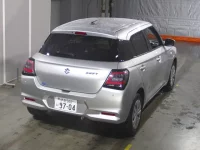 Suzuki SWIFT лот № 19 оценка 4.5  с аукциона в Японии 1