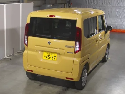 Suzuki Spacia