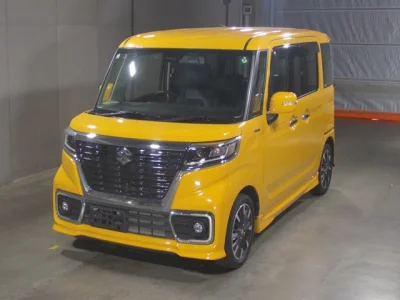 Suzuki Spacia