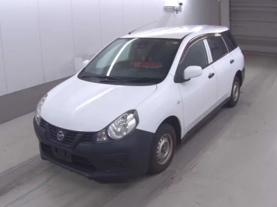 Nissan AD