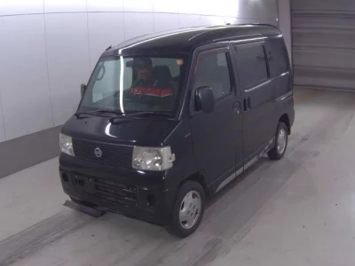 Nissan CLIPPER RIO  с аукциона в Японии