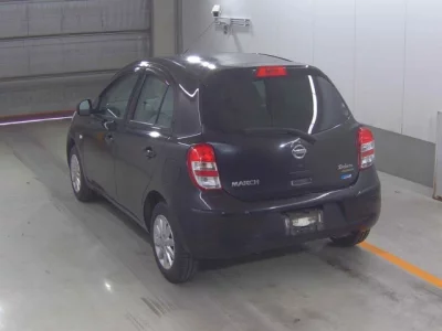 Nissan March