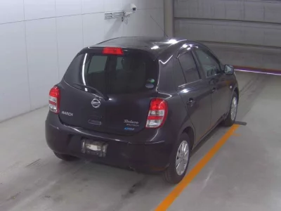 Nissan March