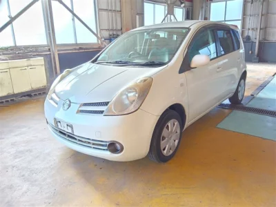 Nissan NOTE  с аукциона в Японии