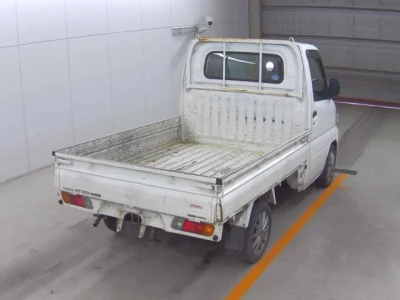 Nissan CLIPPER TRUCK