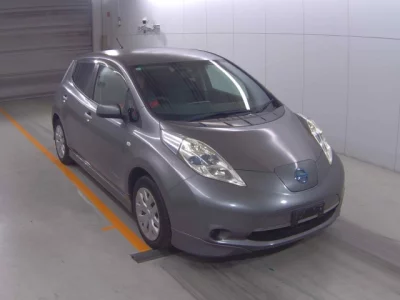 Nissan LEAF  с аукциона в Японии