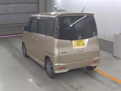 Nissan ROOX