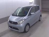 Nissan DAYZ лот № 4529 оценка R  с аукциона в Японии 2