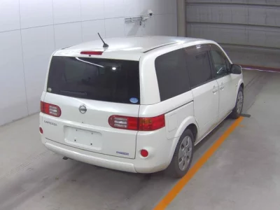 Nissan Lafesta