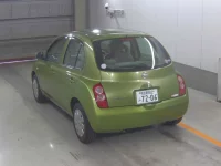Nissan MARCH лот № 4111 оценка 4  с аукциона в Японии 1