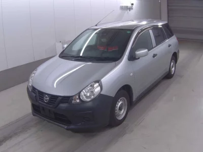 Nissan AD