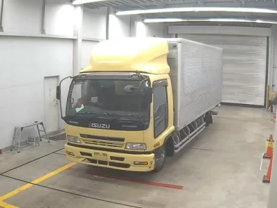 Isuzu Forward