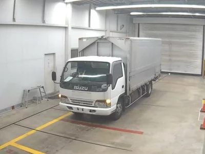 Isuzu Elf
