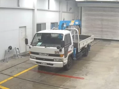 Isuzu Elf