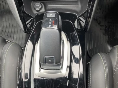 Peugeot 208  с аукциона в Японии