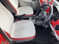 Volkswagen UP лот № 3056 оценка 4  с аукциона в Японии 7