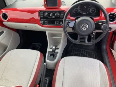 Volkswagen UP  с аукциона в Японии