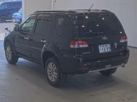 Ford ESCAPE лот № 1766 оценка 4  с аукциона в Японии 1