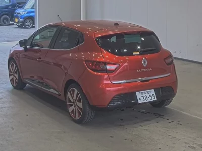 Renault LUTECIA  с аукциона в Японии