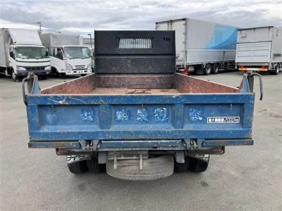 Mazda Titan