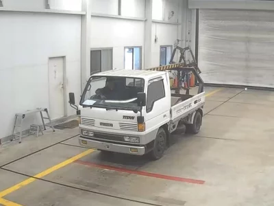 Mazda Titan