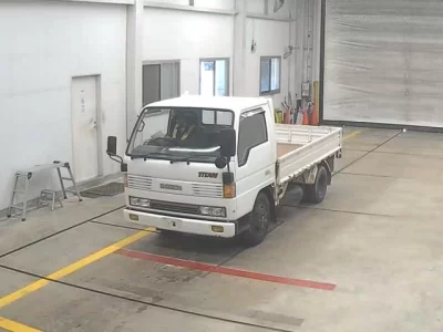 Mazda Titan
