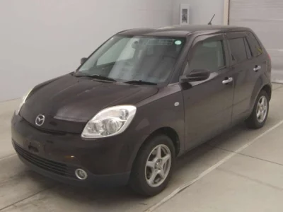 Mazda VERISA  с аукциона в Японии