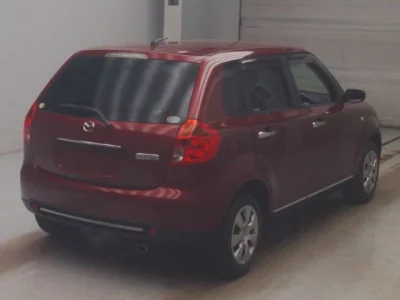 Mazda Verisa