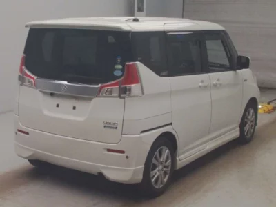 Suzuki Solio
