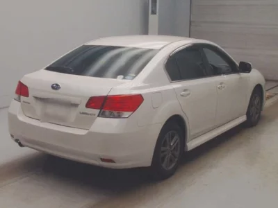 Subaru LEGACY B4