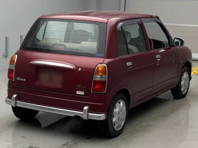 Daihatsu MIRA  с аукциона в Японии