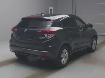 Honda VEZEL  с аукциона в Японии