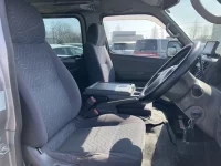 Isuzu COMO лот № 781 оценка 3.5  с аукциона в Японии 6