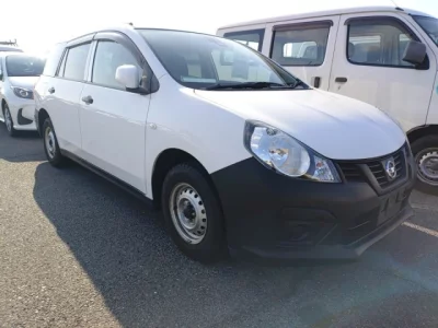 Nissan AD