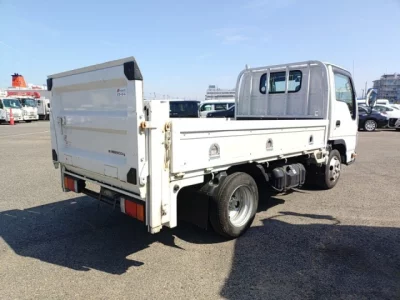 Mazda Titan